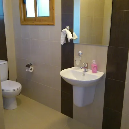 Apartamento Andris Heights Paphos